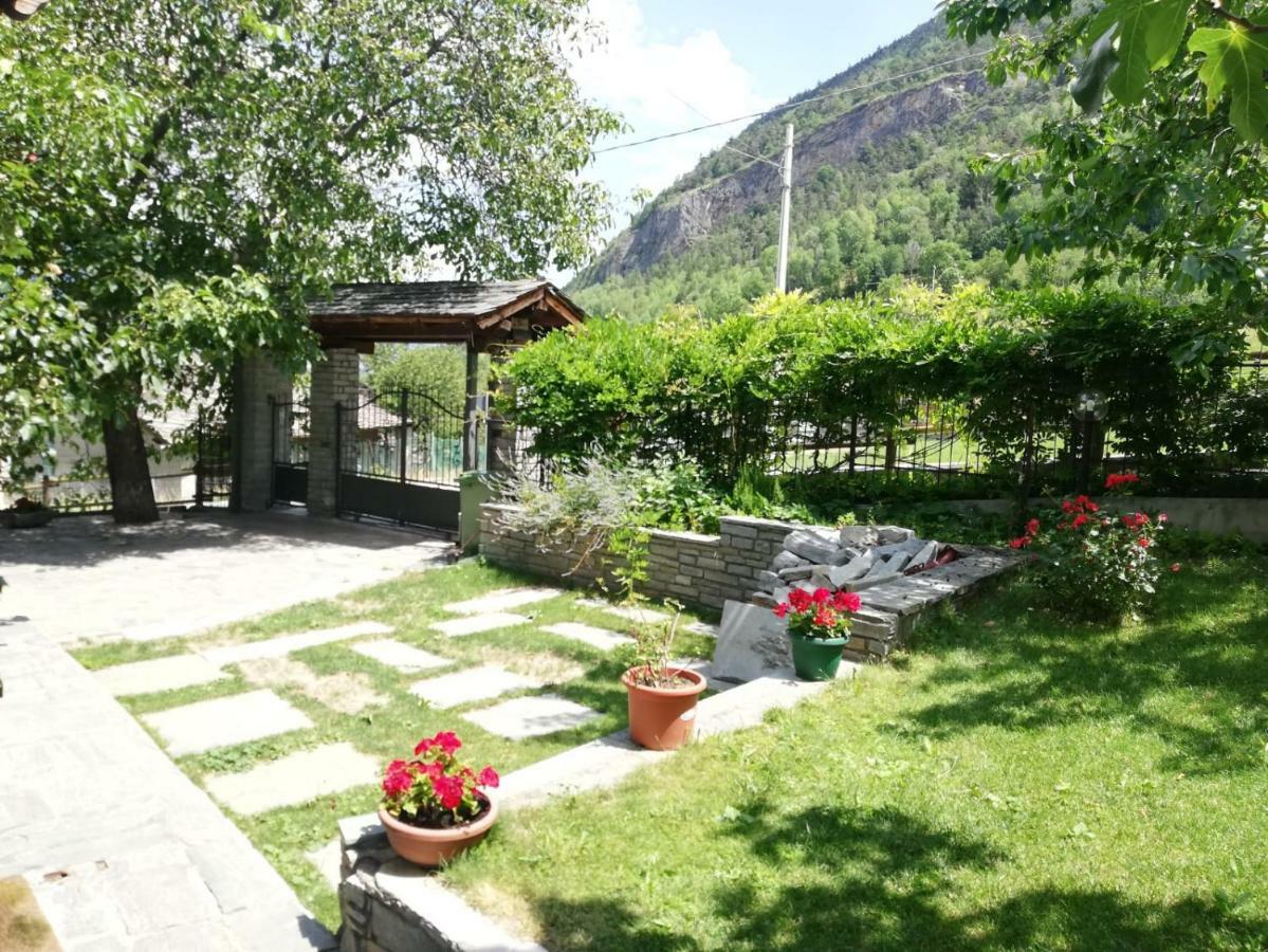 La Taverna Di Elide Aymavilles Zewnętrze zdjęcie